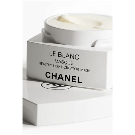 chanel le blanc masque review